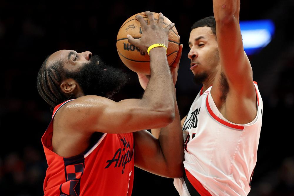 凌晨3点官 凌晨3点官