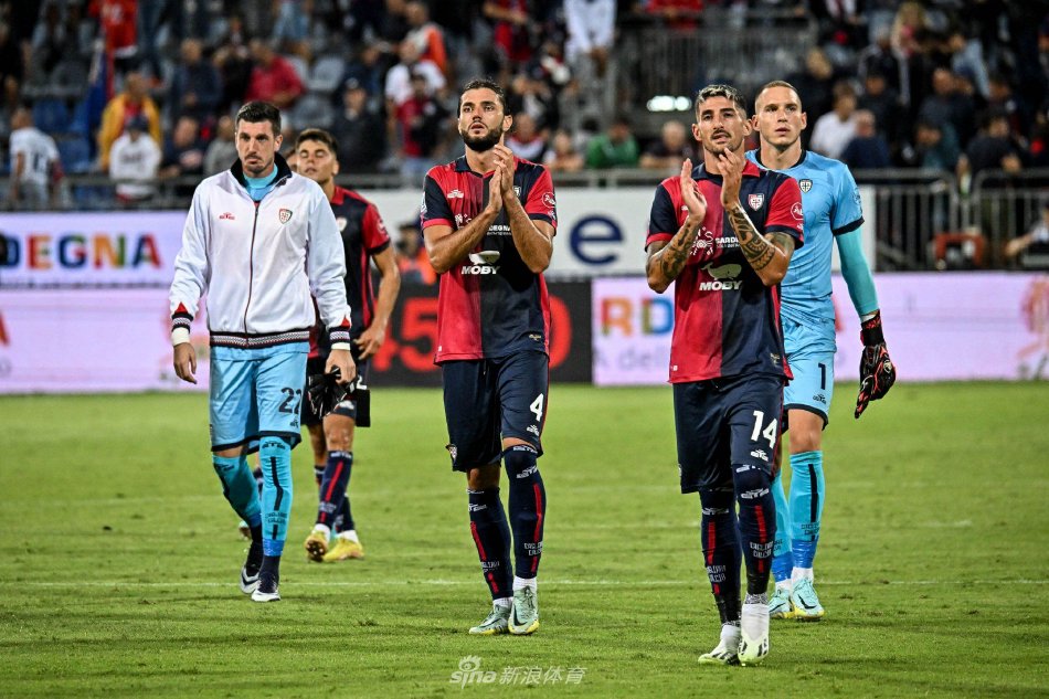 让边路球员 让边路球员