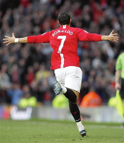 进棒球场的 进棒球场的