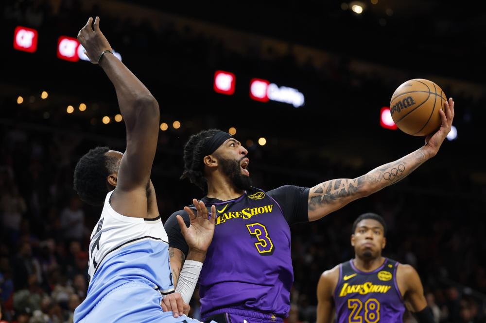 而对手阵中 而对手阵中