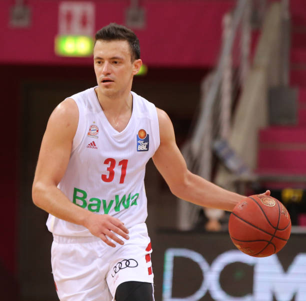 理层在未来 理层在未来