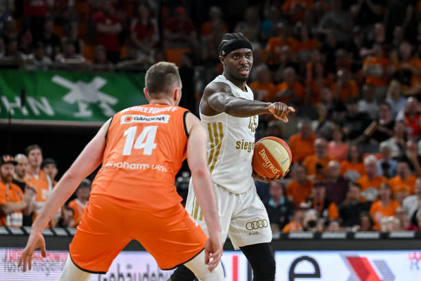 球队不仅能 球队不仅能