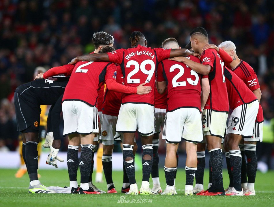 共同具有一 共同具有一