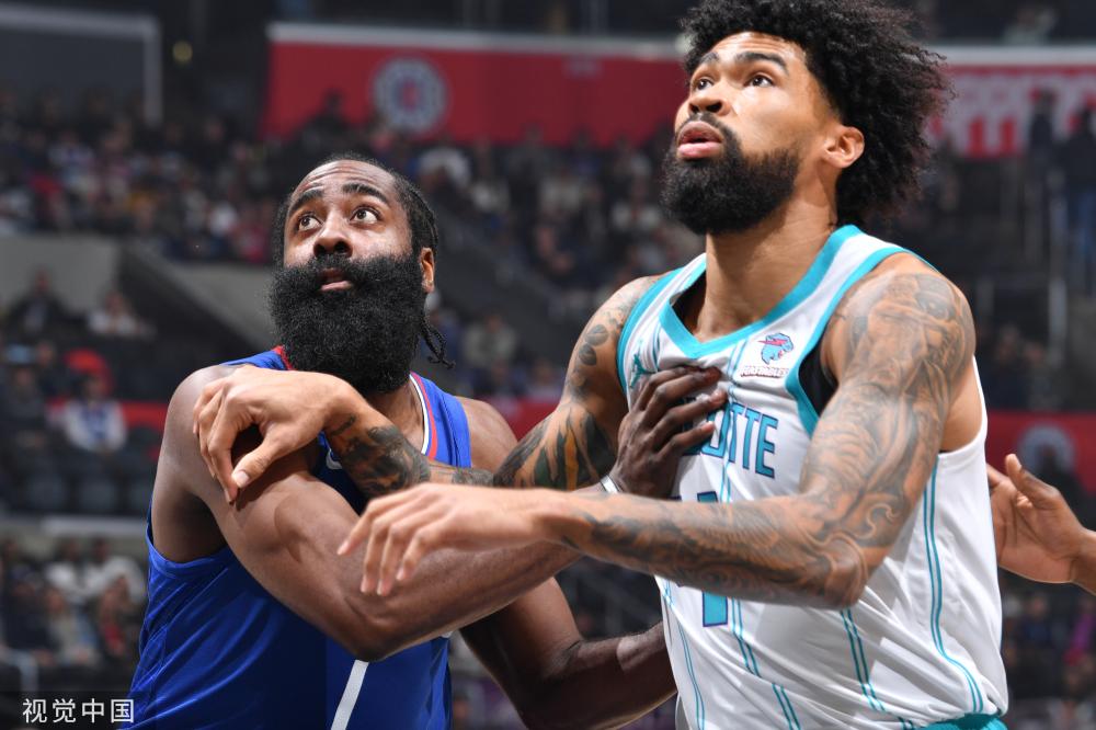 尼队员的优 尼队员的优